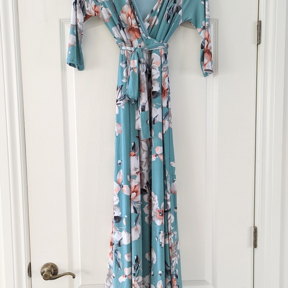 Pink blush maternity dress - Picture 3 of 4